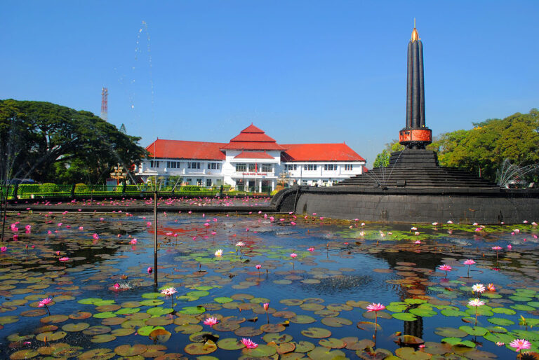 Rekomendasi Wisata Dekat Alun Alun Tugu Kota Malang
