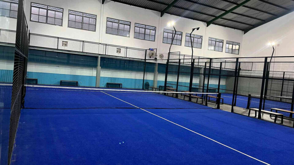 8 Rekomendasi Venue Lapangan Padel Malang & Info Biayanya Hing Hwa Padel