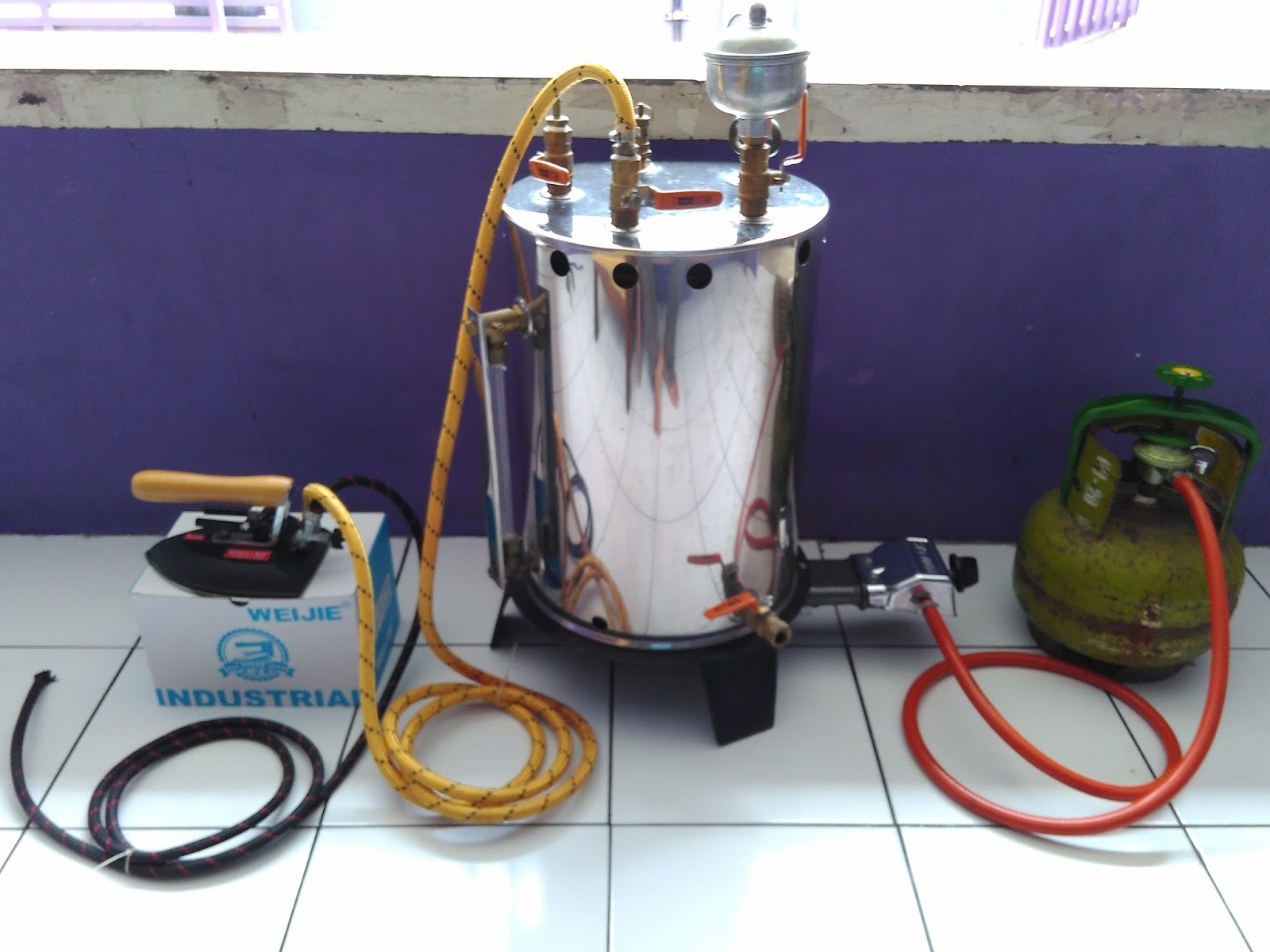 Panduan Lengkap Merawat Setrika Uap Boiler agar Awet dan Jarang Servis